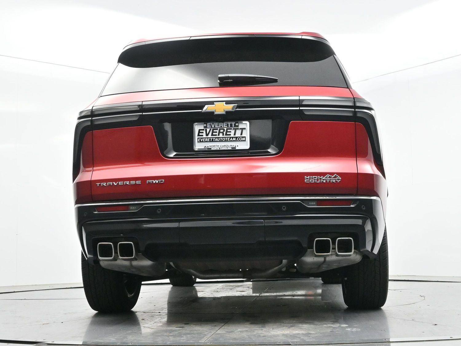 Used 2025 Chevrolet Traverse High Country image 56