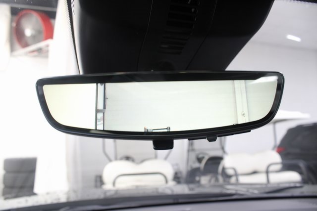 New 2026 GMC Acadia Denali Ultimate image 3