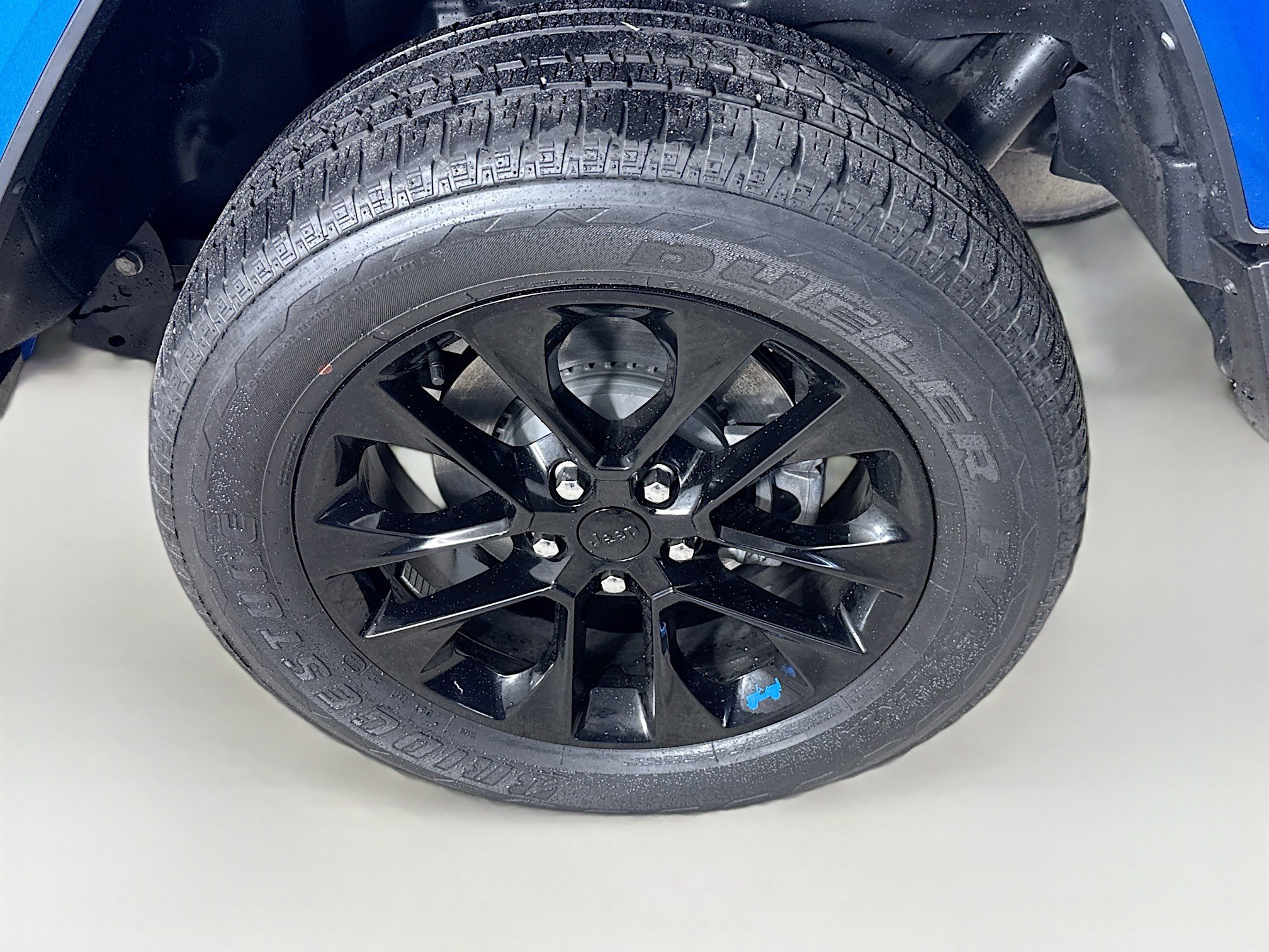 Used 2023 Jeep Wrangler Unlimited Sahara w/ Cold Weather Group image 36