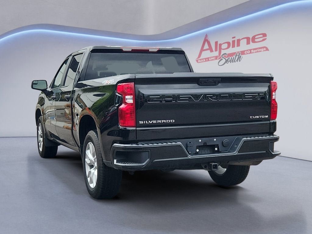 Used 2024 Chevrolet Silverado 1500 Custom AWD/4WD image 3
