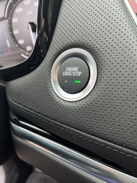 New 2025 Cadillac XT6 Luxury image 23