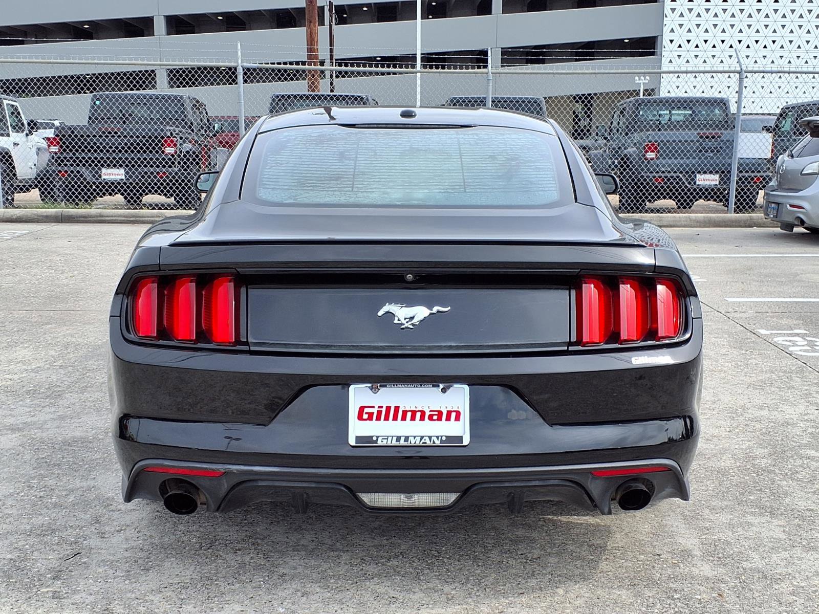 Used 2015 Ford Mustang Premium RWD image 7