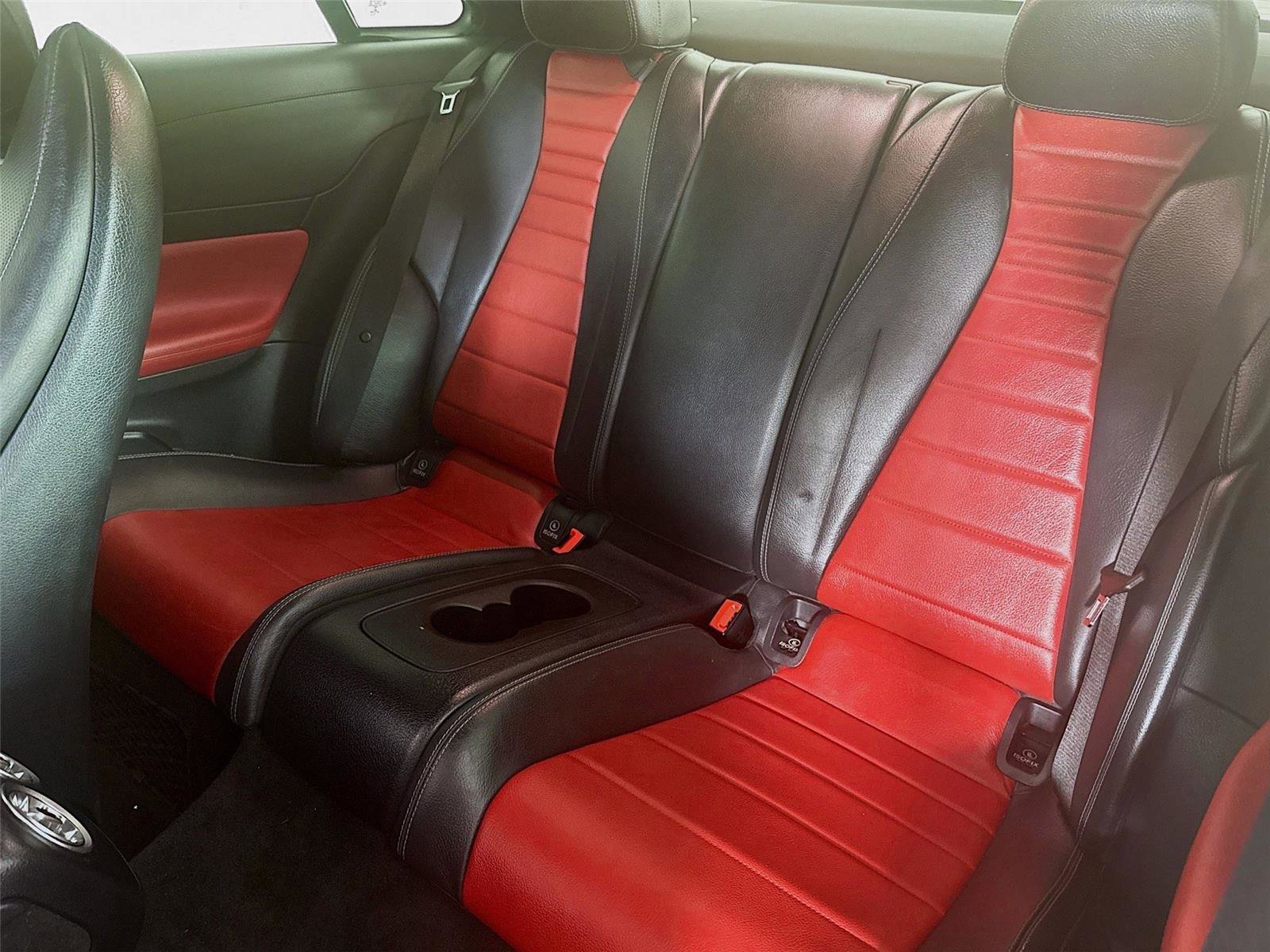 Used 2020 Mercedes-Benz E 450 Coupe image 3