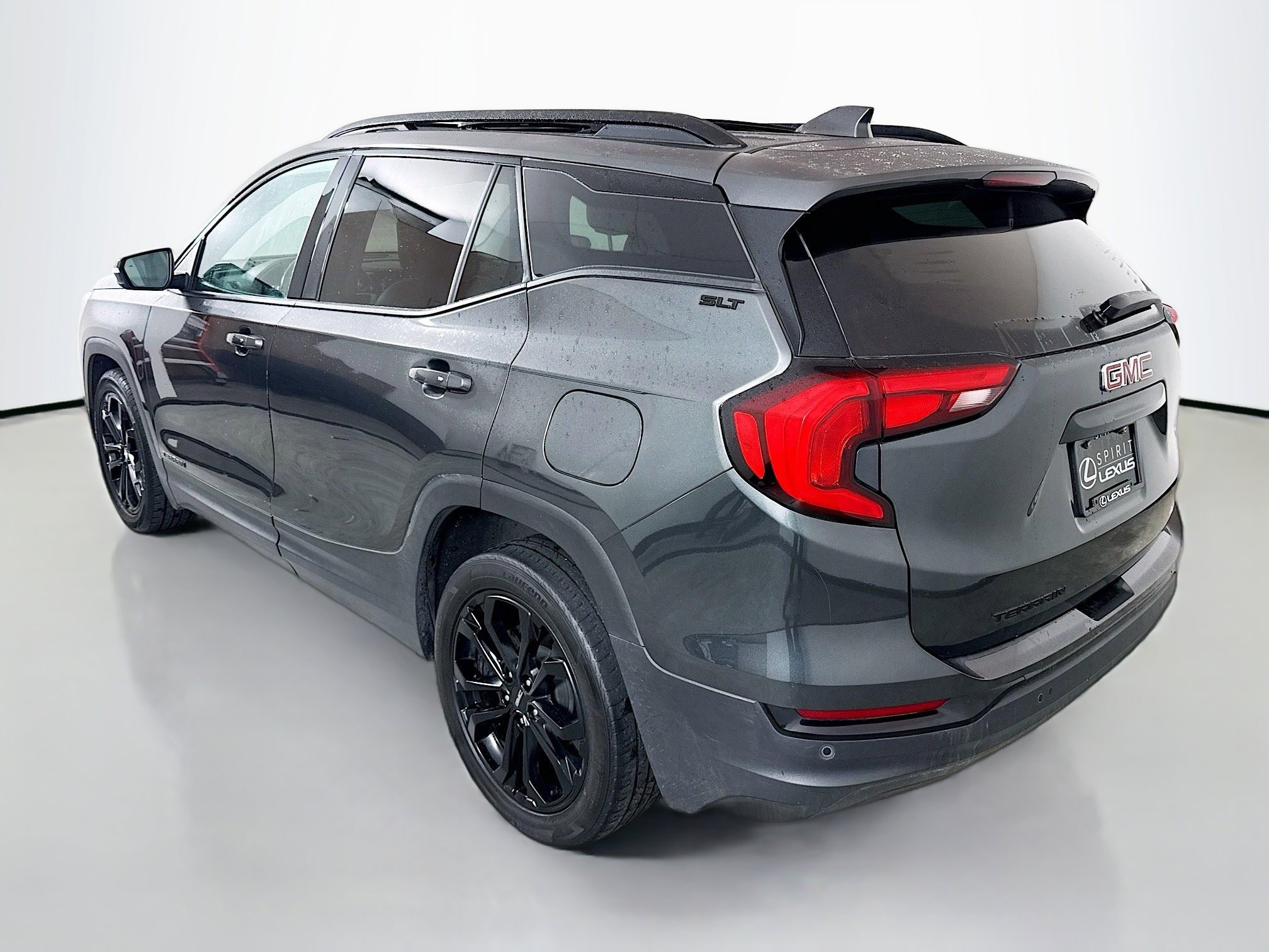 Used 2021 GMC Terrain SLT w/ Elevation Edition image 5