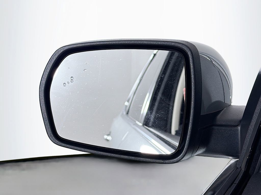 Used 2022 Ford Edge SEL w/ Convenience Package image 24