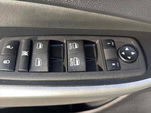 Used 2022 Jeep Cherokee Latitude w/ Sun & Sound Group image 15