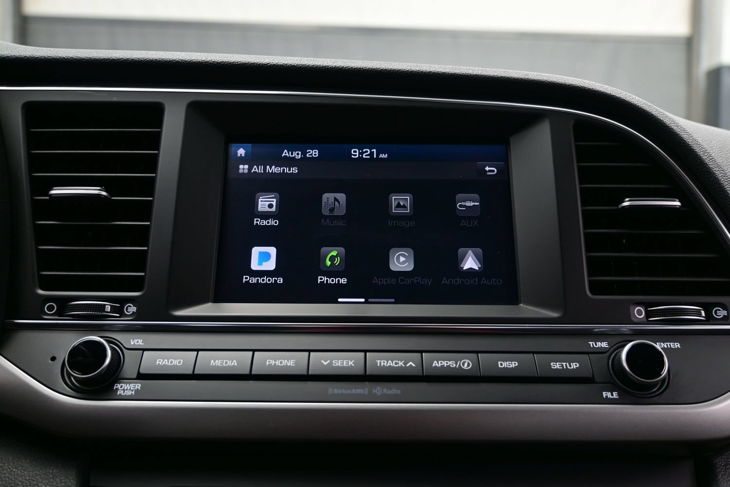 Used 2018 Hyundai Elantra SEL FWD image 18