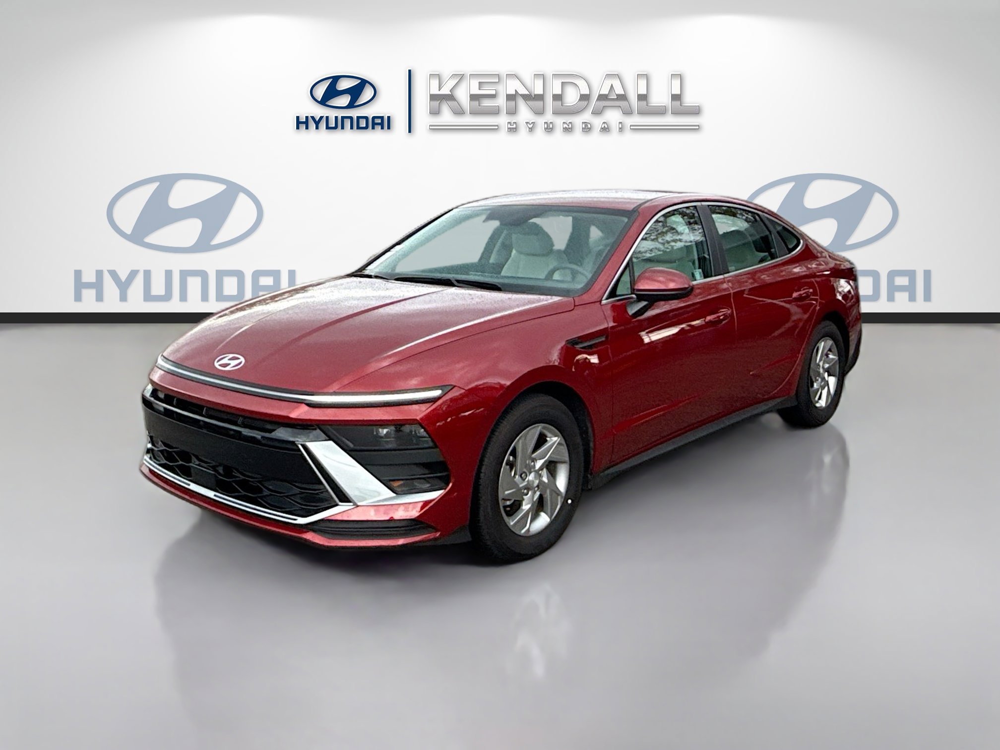 Used 2025 Hyundai Sonata SE image 3