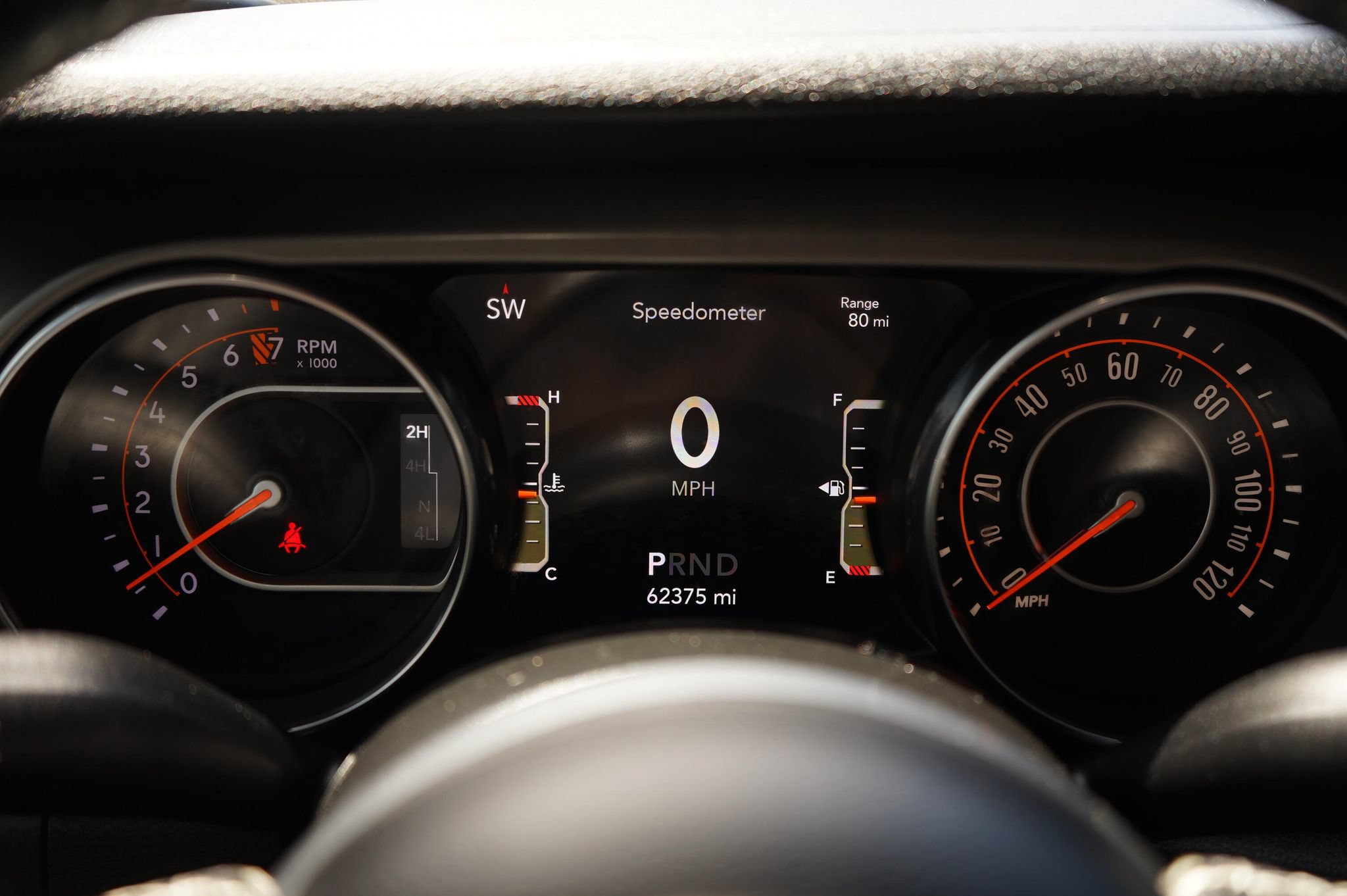 Used 2020 Jeep Gladiator Sport w/ Technology Group AWD/4WD image 17