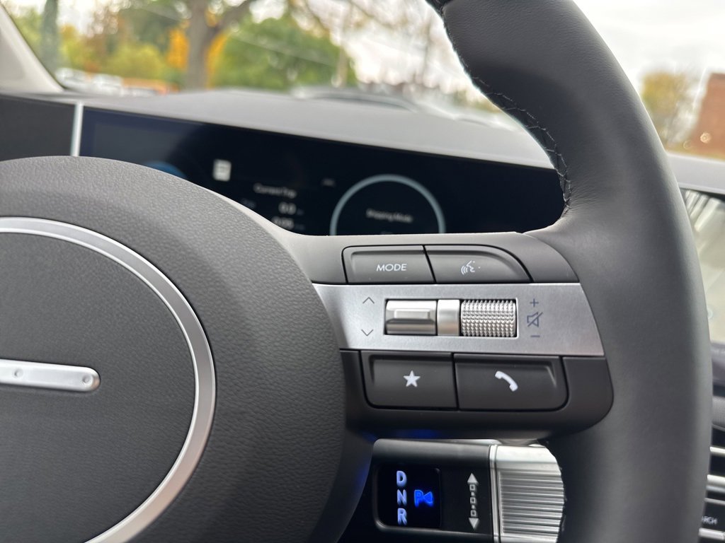 New 2026 Hyundai Tucson Limited image 38