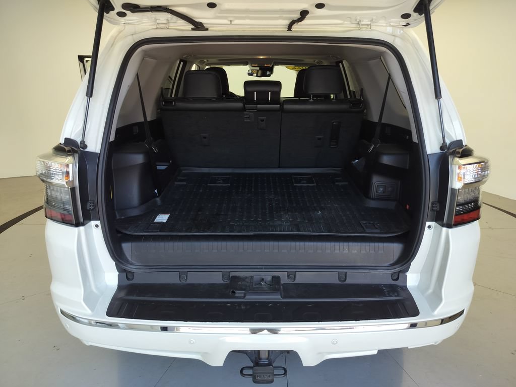 Used 2022 Toyota 4Runner Limited RWD image 18