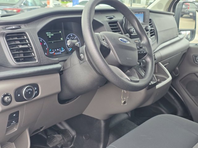 Used 2025 Ford Transit 250 Low Roof w/ Exterior Upgrade Package RWD image 7