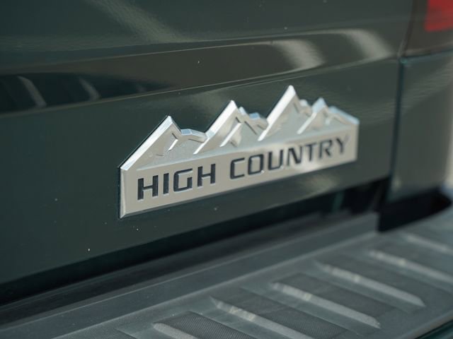 Used 2015 Chevrolet Silverado 1500 High Country w/ High Country Premium Package image 40