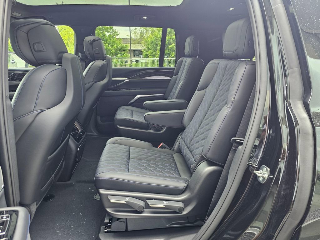 New 2026 Cadillac Escalade IQL Luxury AWD/4WD image 17