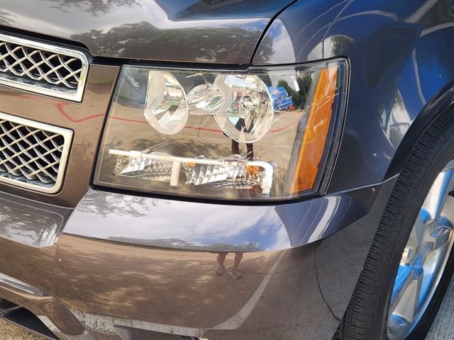 Used 2010 Chevrolet Tahoe LTZ RWD image 8