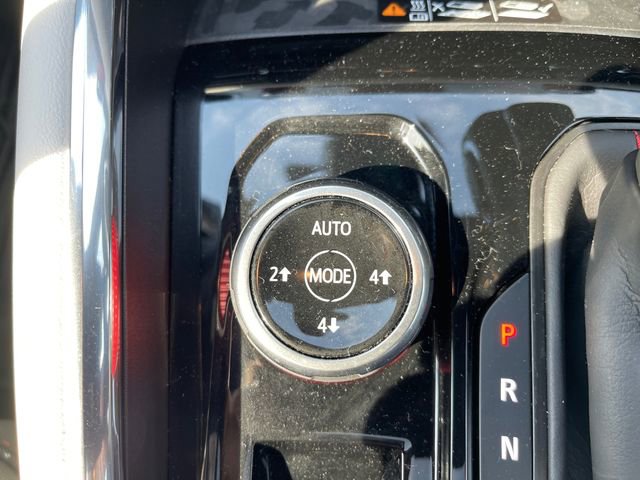 Used 2024 GMC Canyon AT4X image 25