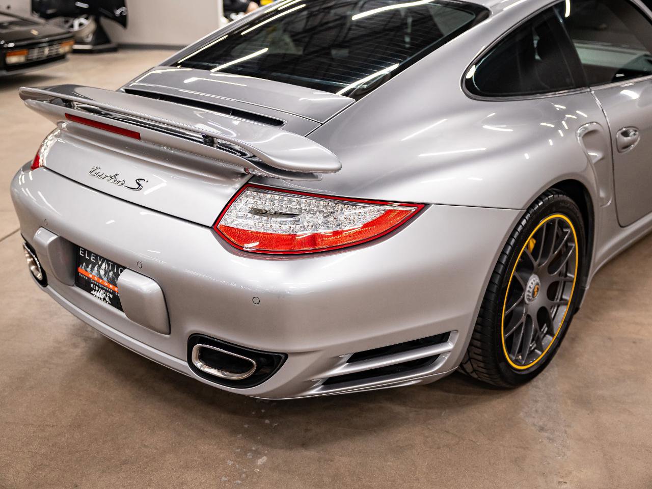 Used 2011 Porsche 911 Turbo S AWD/4WD image 33