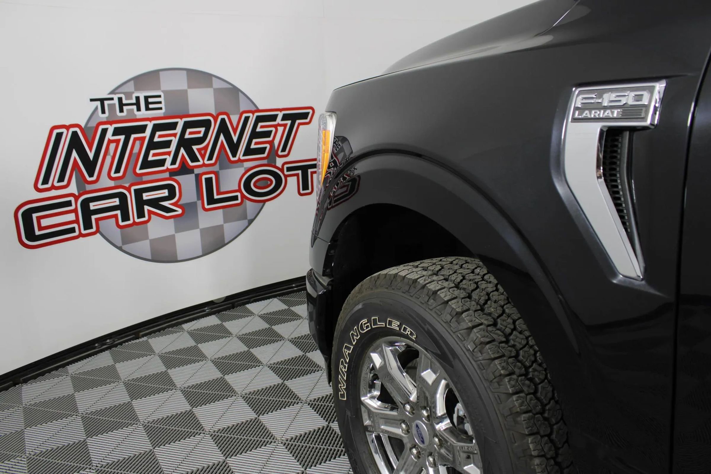 Used 2021 Ford F150 Lariat image 27