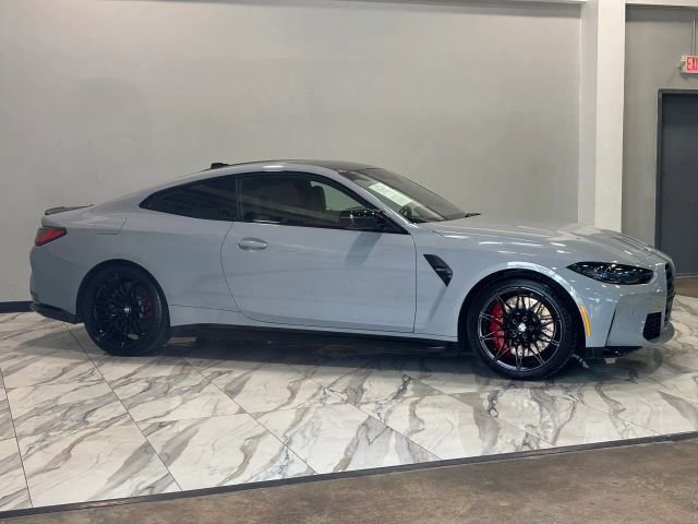 Used 2021 BMW M4 Coupe w/ Executive Package image 4