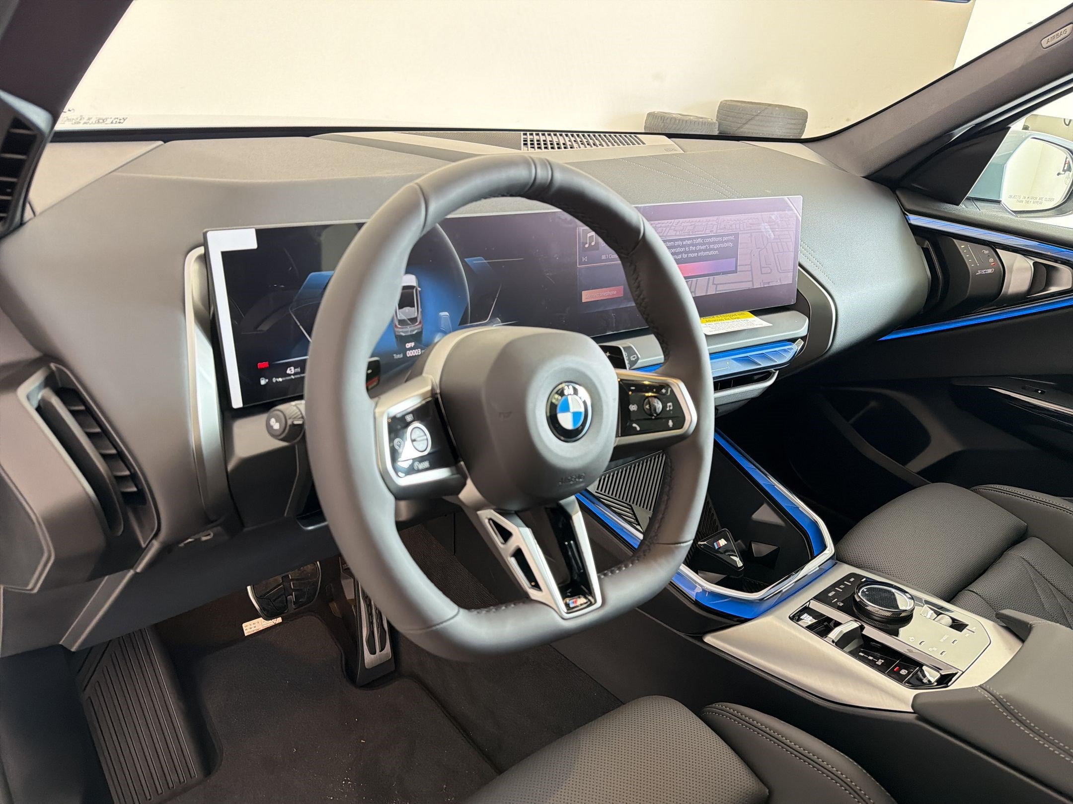 New 2026 BMW X3 xDrive30i w/ M Sport Package AWD/4WD image 4