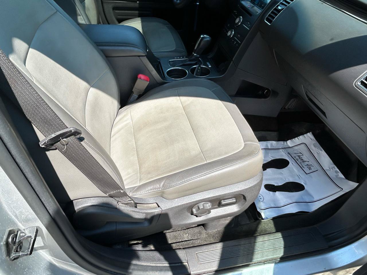 Used 2018 Ford Flex SEL w/ Equipment Group 202A AWD/4WD image 12