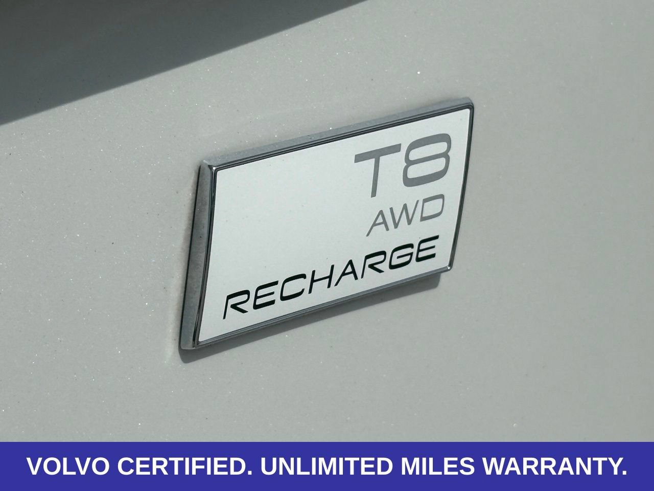 Certified 2024 Volvo XC90 T8 Plus w/ Protection Package AWD/4WD image 11
