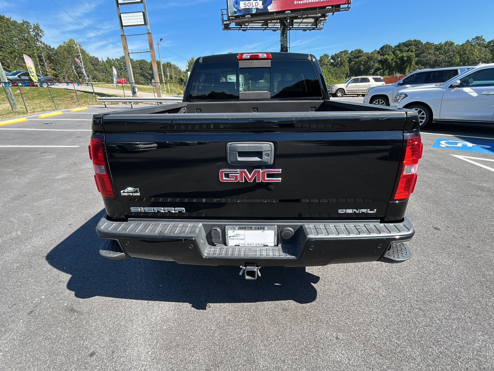 Used 2015 GMC Sierra 1500 Denali w/ Driver Alert Package RWD image 4