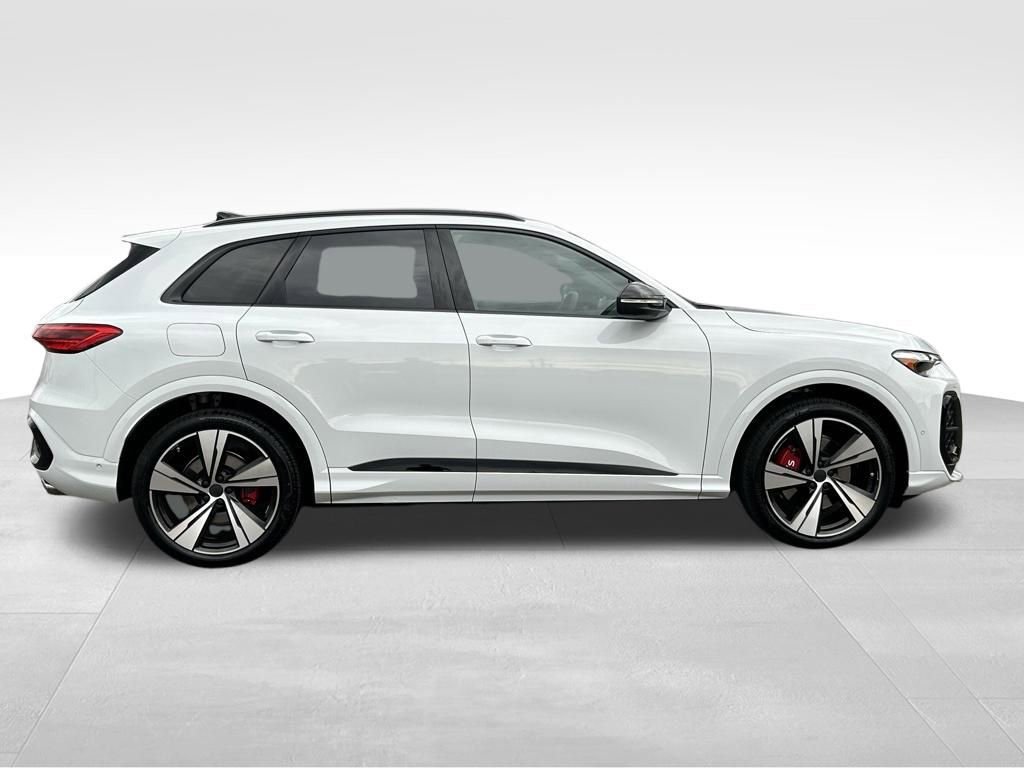 New 2026 Audi SQ5 Premium Plus AWD/4WD image 6