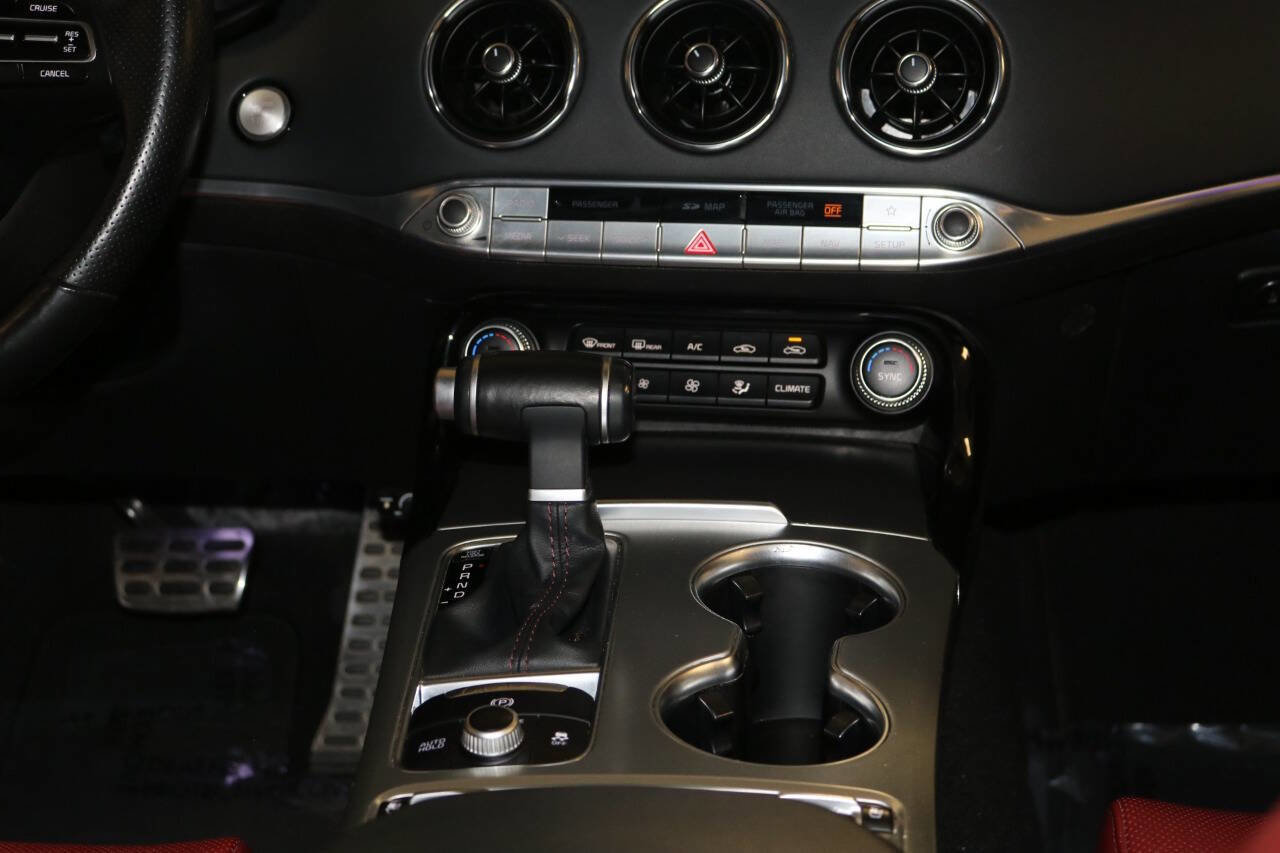 Used 2019 Kia Stinger GT1 RWD image 57