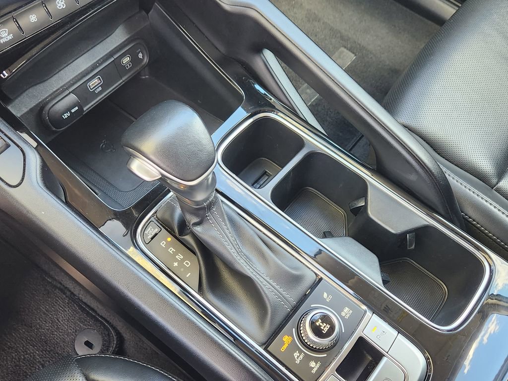 Used 2025 Kia Telluride S AWD/4WD image 11
