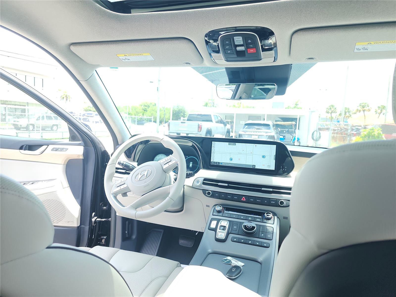 Used 2024 Hyundai Palisade Limited FWD image 25
