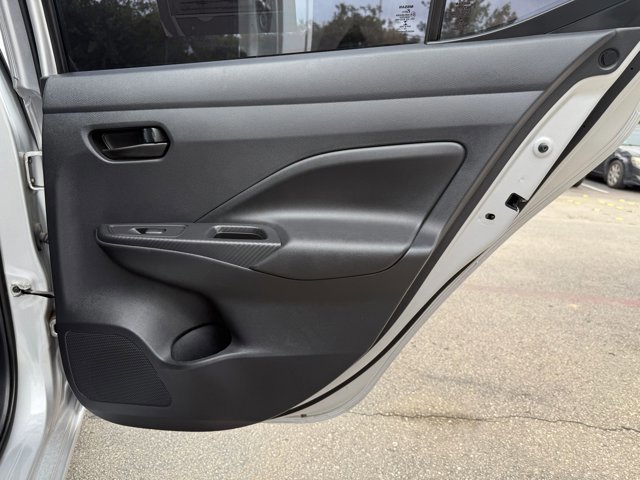 Used 2021 Nissan Versa S FWD image 22