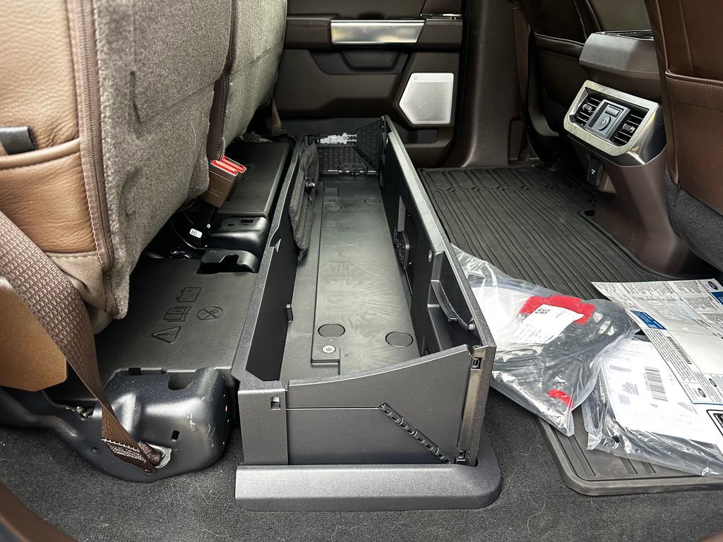 New 2025 Ford F250 King Ranch w/ Chrome Package image 59