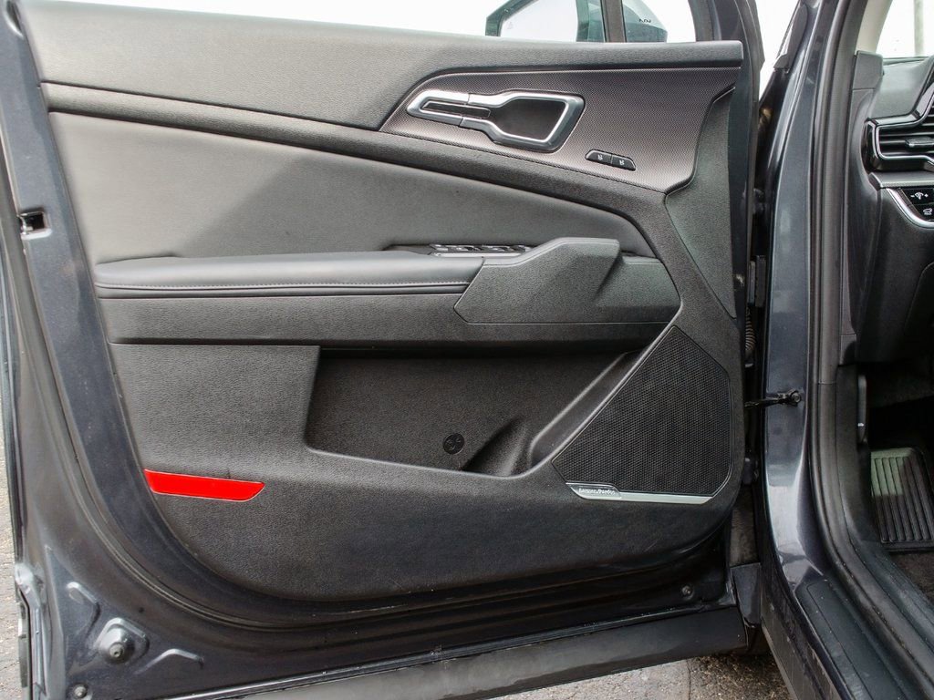 Used 2023 Kia Sportage SX image 28