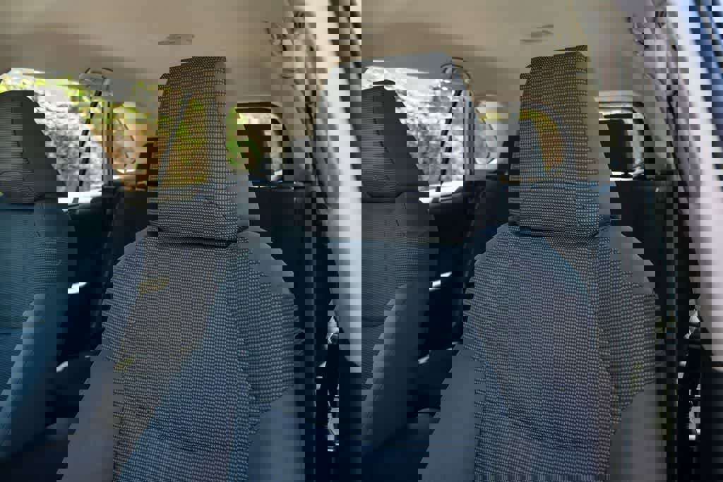 Used 2023 Toyota RAV4 LE image 17