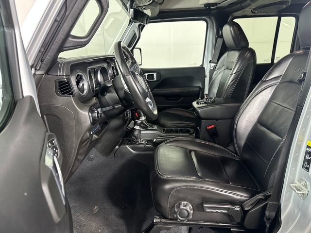 Used 2023 Jeep Wrangler Unlimited Sahara w/ Cold Weather Group image 10