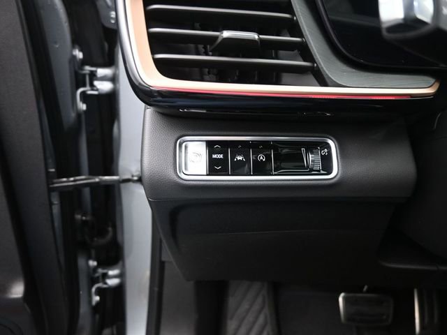 New 2026 Buick Envision Sport Touring image 33