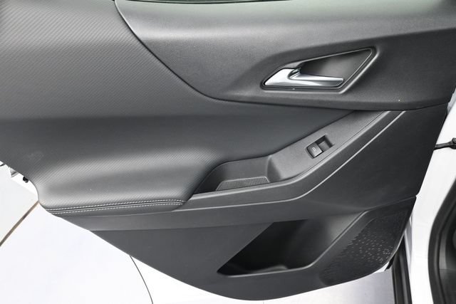 New 2026 Chevrolet Equinox LT w/ Safety and Technology Package FWD image 25