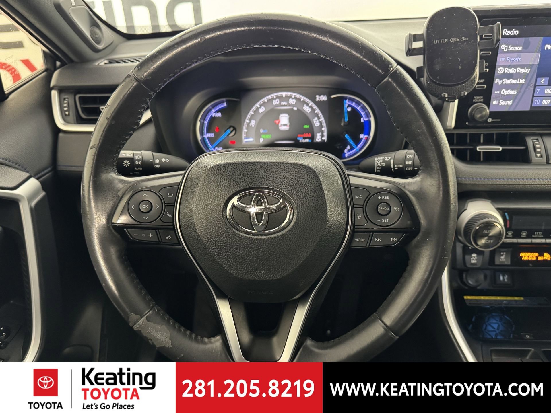 Used 2019 Toyota RAV4 XSE AWD/4WD image 28