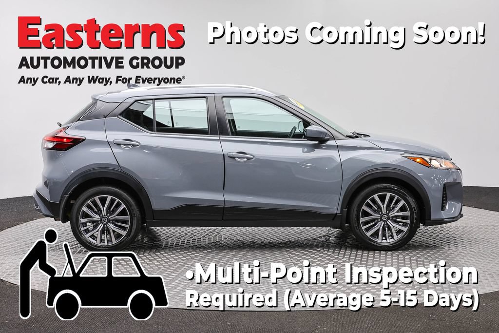 Used 2021 Nissan Kicks SV FWD image 4