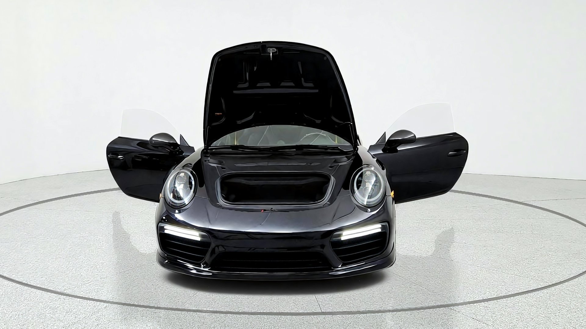 Used 2018 Porsche 911 Turbo AWD/4WD image 15