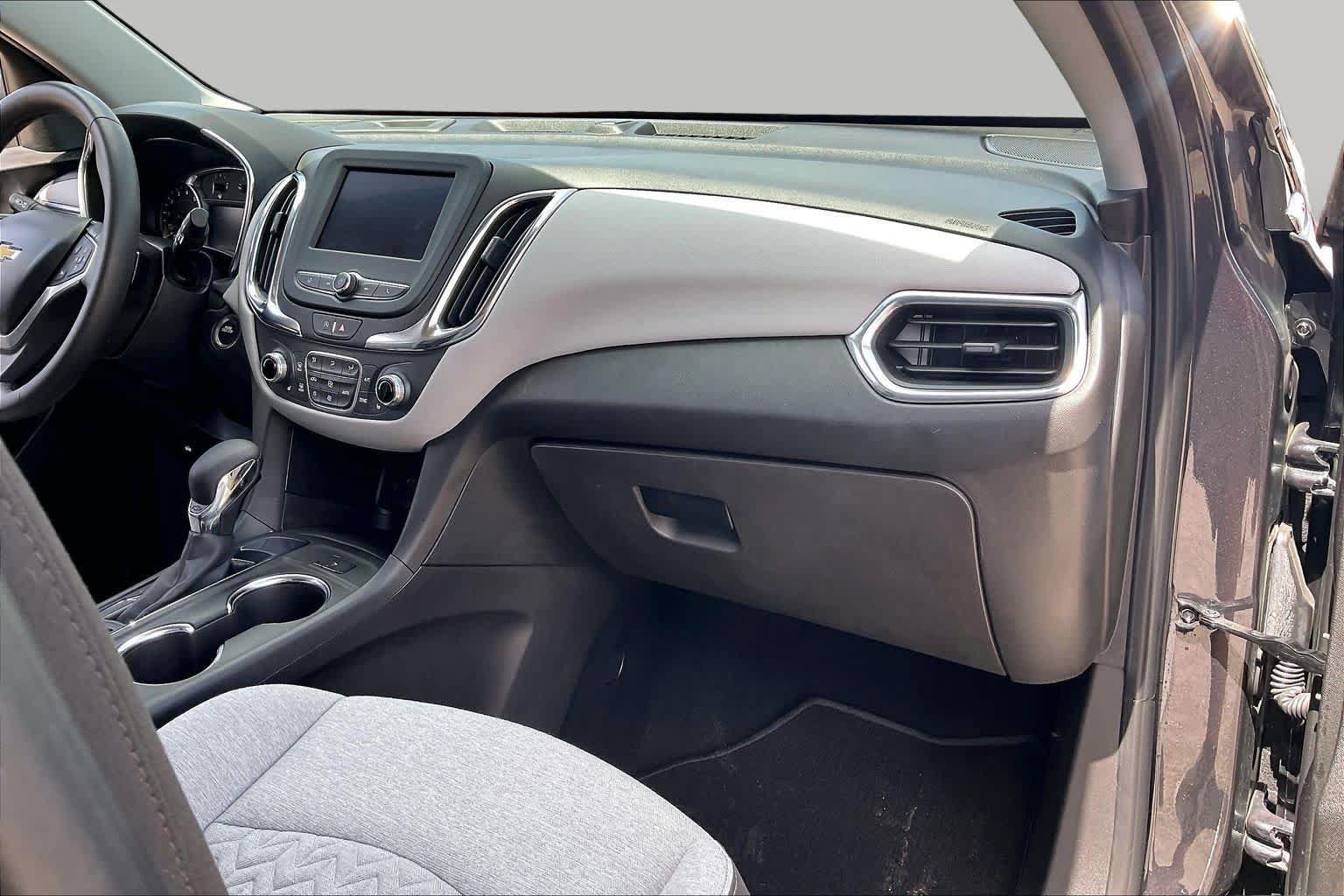 Used 2022 Chevrolet Equinox LT FWD image 18