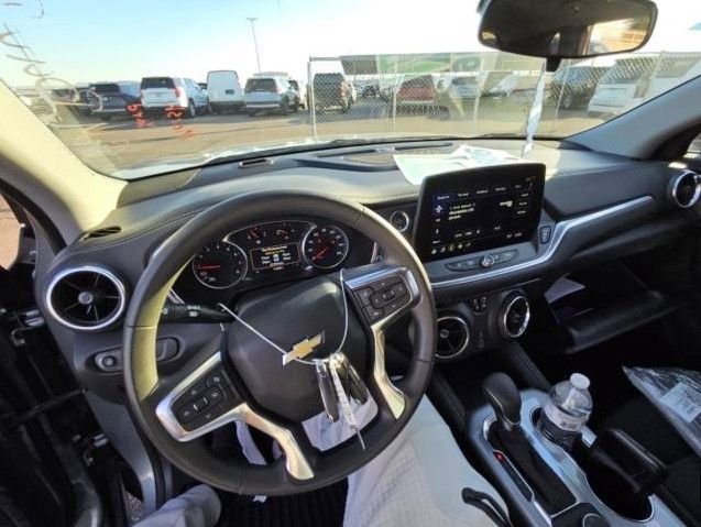 Used 2024 Chevrolet Blazer LT w/ Redline Edition image 6