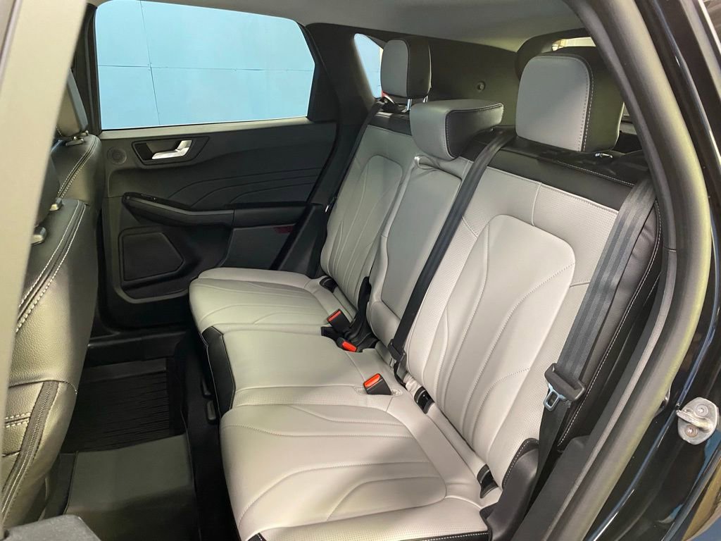 New 2026 Ford Escape Platinum w/ Premium Technology Package image 36