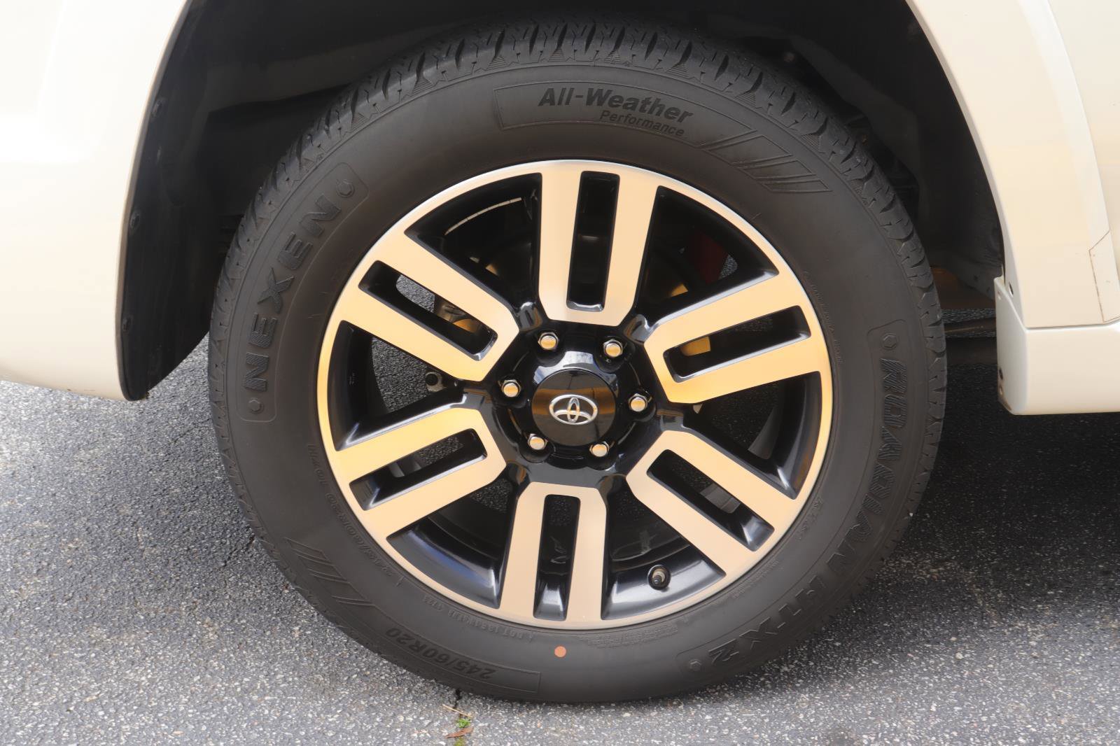 Used 2021 Toyota 4Runner Limited RWD image 42