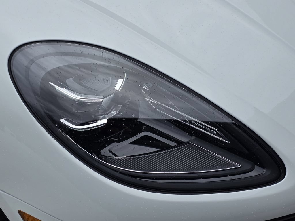 New 2026 Porsche Macan AWD/4WD image 27