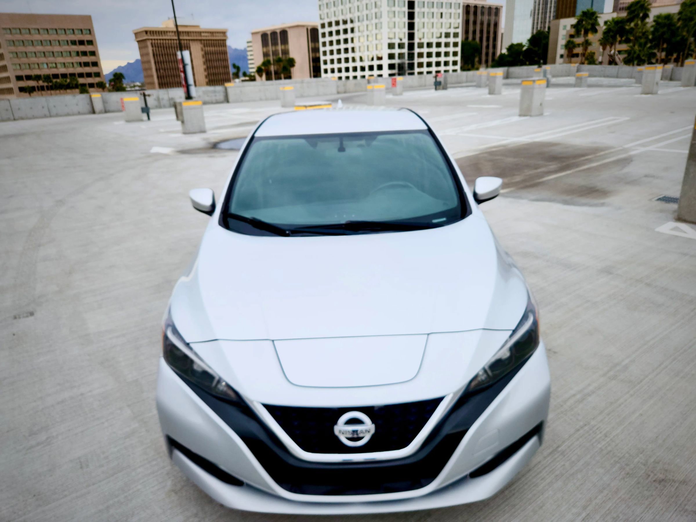 Used 2018 Nissan Leaf SV FWD image 10