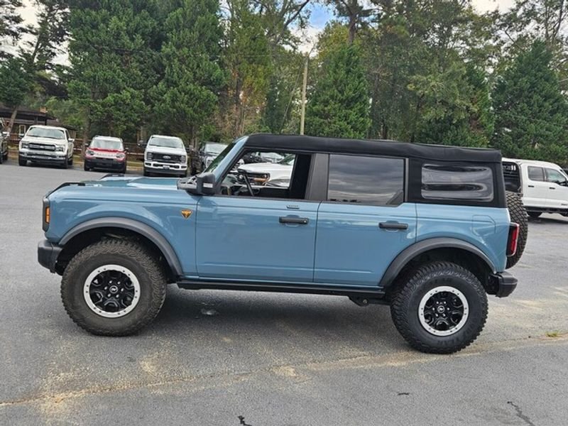 Used 2023 Ford Bronco Badlands AWD/4WD image 5