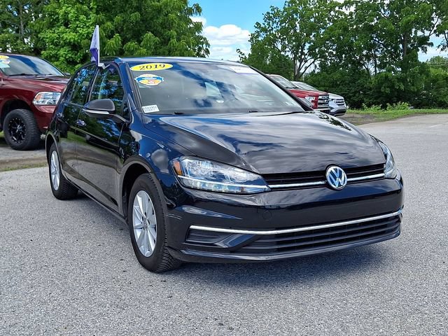 Used 2019 Volkswagen Golf S FWD image 2