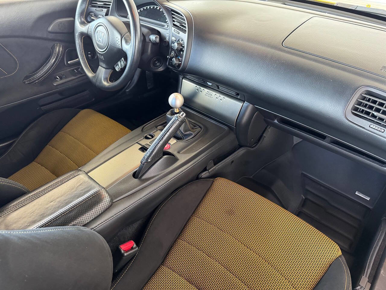 Used 2008 Honda S2000 image 26